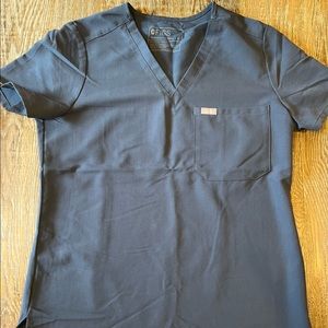 FIGS Catarina One-Pocket Scrub Top